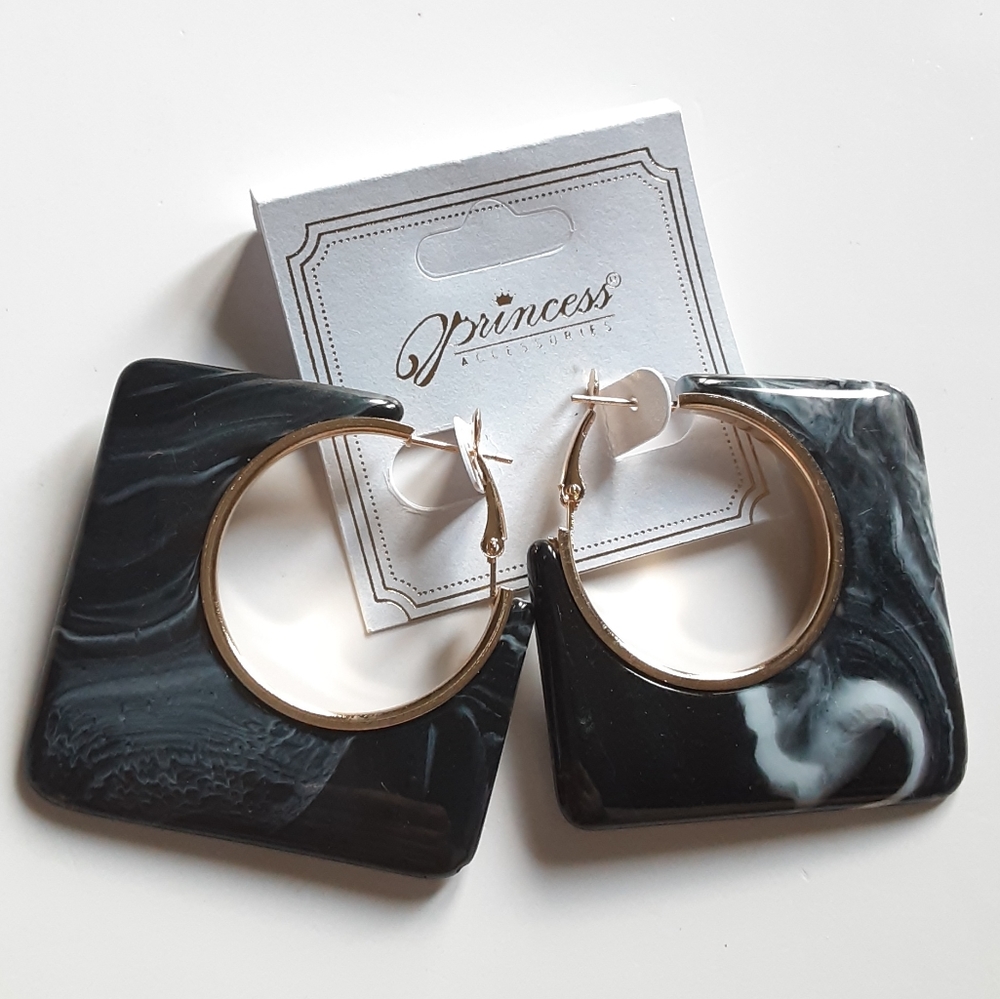 Princess Accessories Black Hoop Earrings